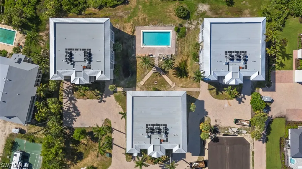 635 E Gulf Drive Sanibel FL 33957