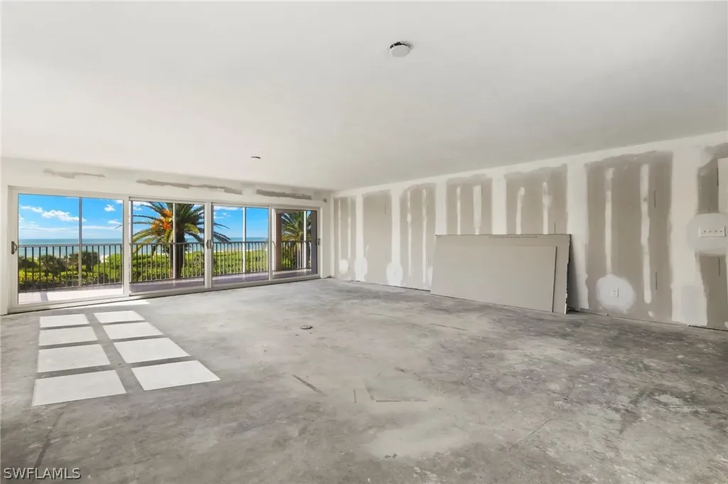 635 E Gulf Drive Sanibel FL 33957