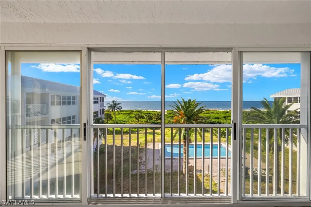 635 E Gulf Drive Sanibel FL 33957