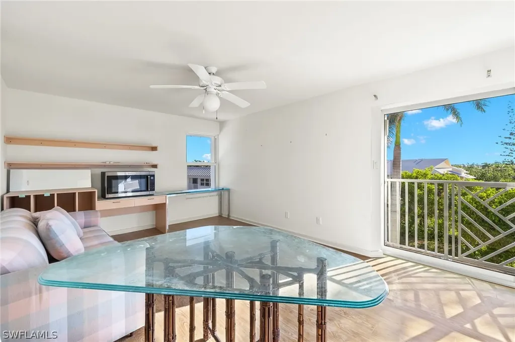 635 E Gulf Drive Sanibel FL 33957