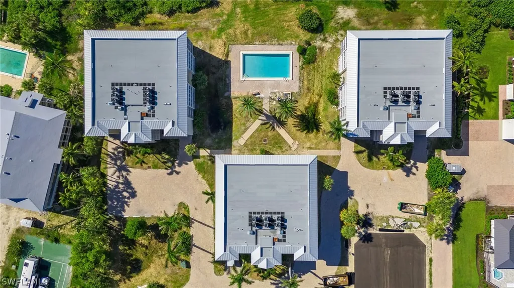 635 E Gulf Drive Sanibel FL 33957