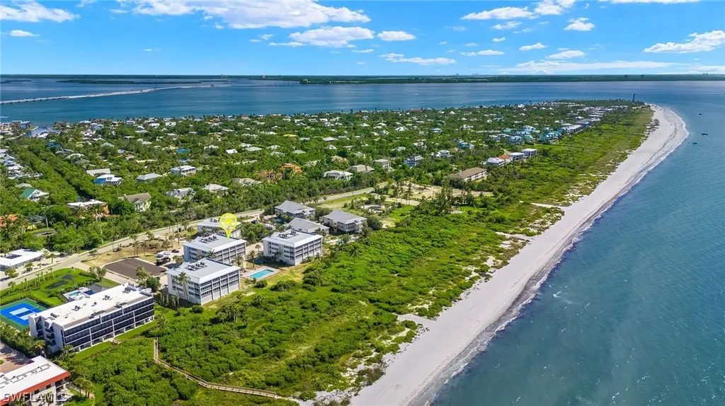635 E Gulf Drive Sanibel FL 33957