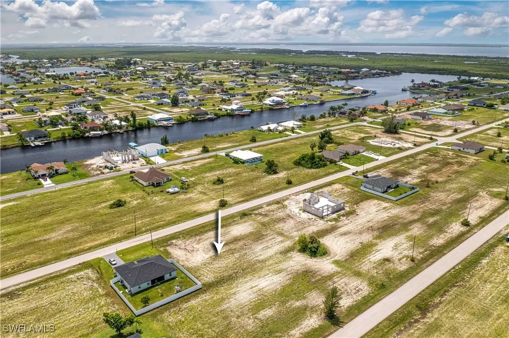 4233 NW 34th Street Cape Coral FL 33993