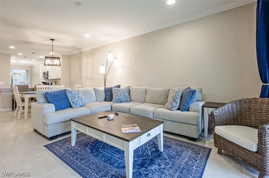 9374 Pocida Court Naples FL 34119