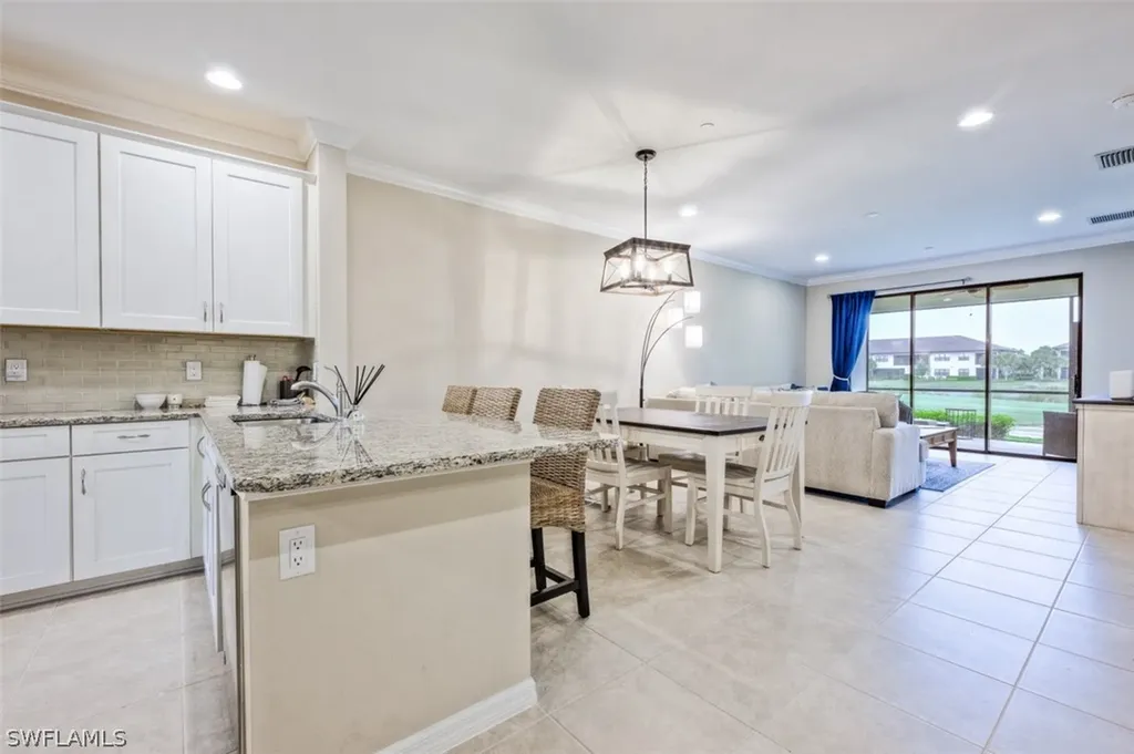 9374 Pocida Court Naples FL 34119