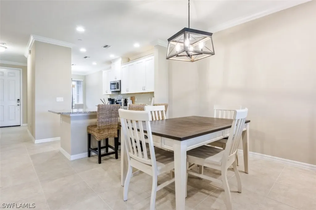 9374 Pocida Court Naples FL 34119