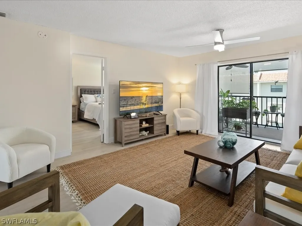 9395 Pennsylvania Avenue Bonita Springs FL 34135
