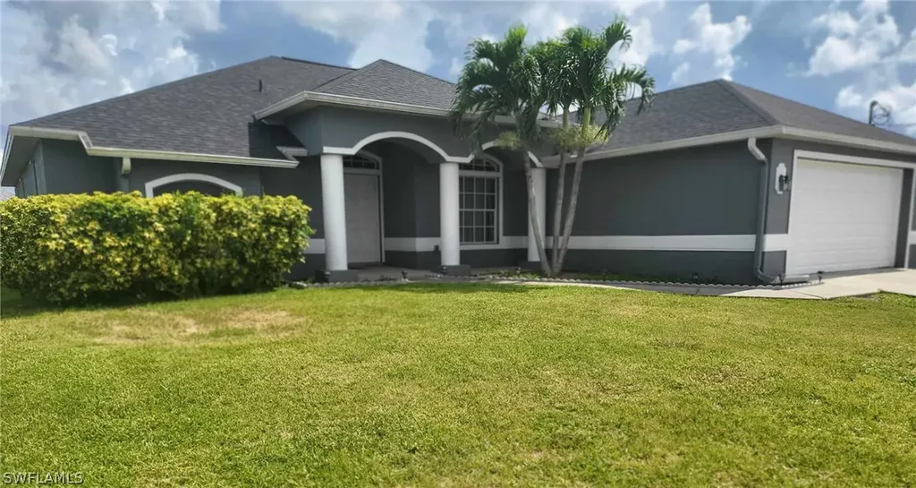 1204 Embers Parkway W Cape Coral FL 33993