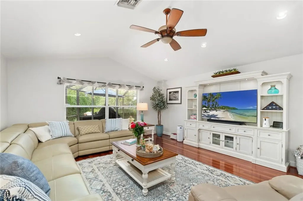 7021 Appleby Drive Naples FL 34104