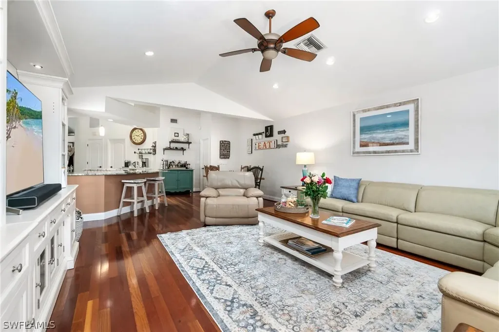 7021 Appleby Drive Naples FL 34104