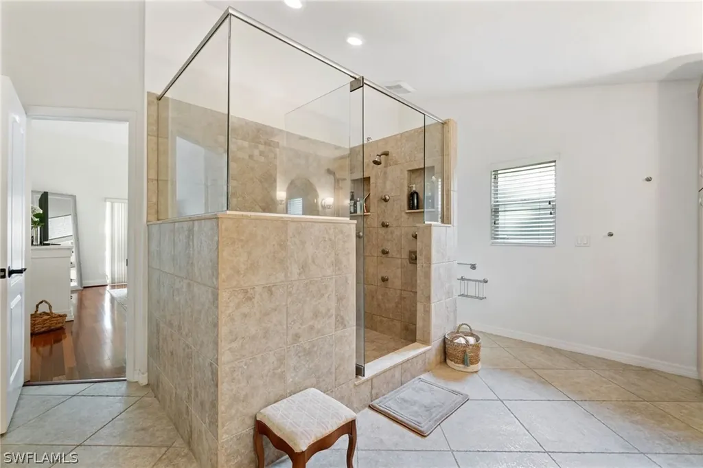 7021 Appleby Drive Naples FL 34104