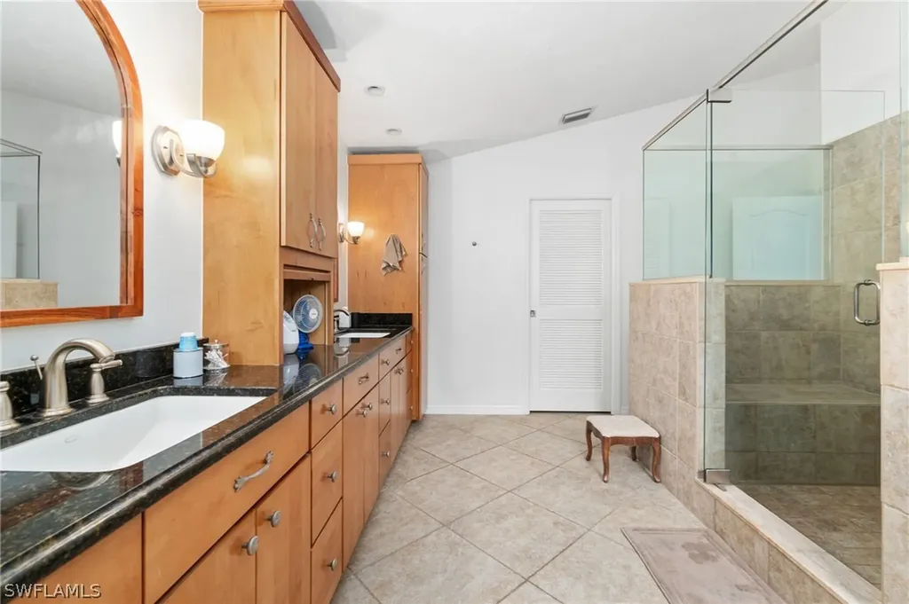 7021 Appleby Drive Naples FL 34104