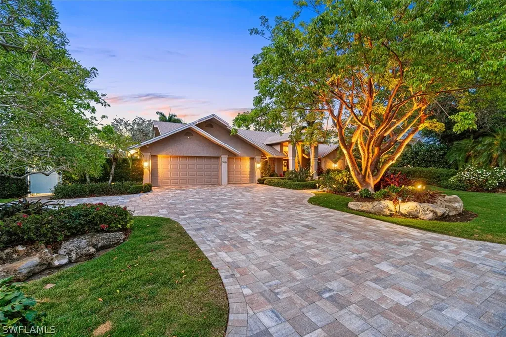 7021 Appleby Drive Naples FL 34104