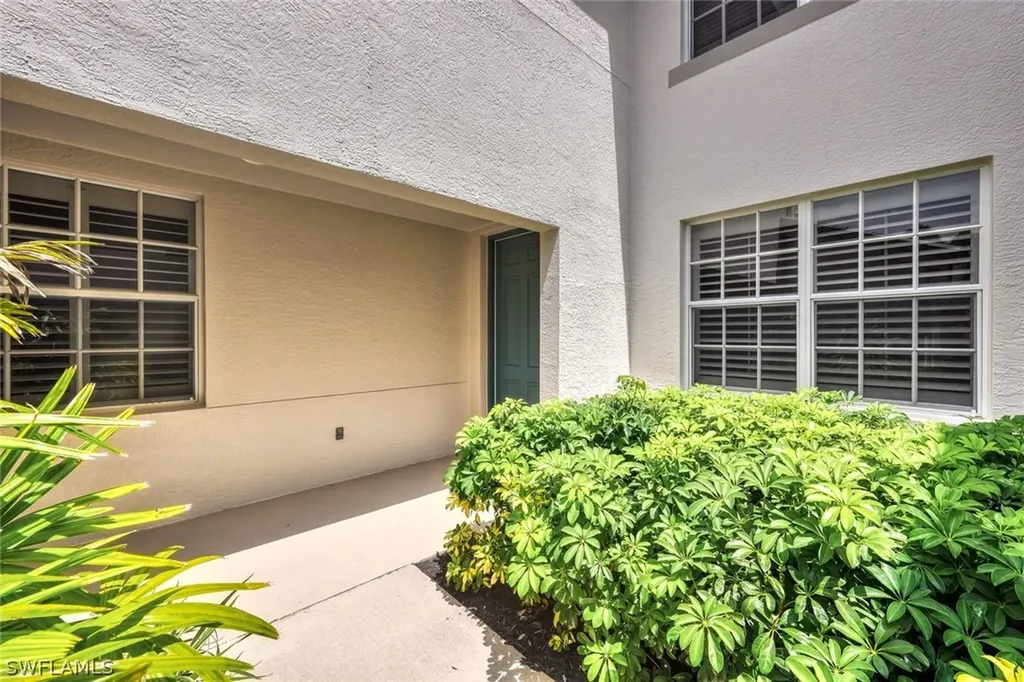 20951 Island Sound Circle Estero FL 33928