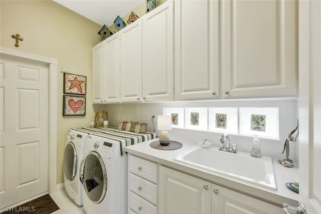 3003 Ellice Way Naples FL 34119
