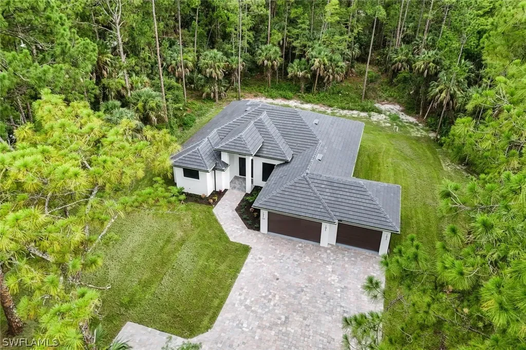 164 Jung Boulevard W Naples FL 34120