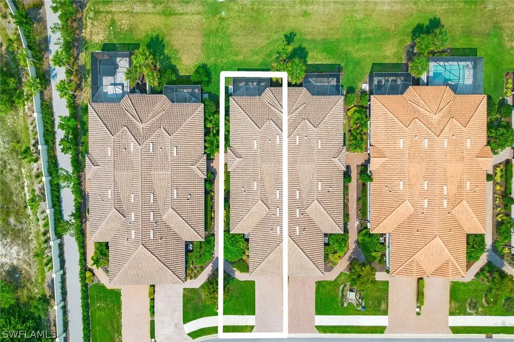 15146 Tolmino Street Naples FL 34114