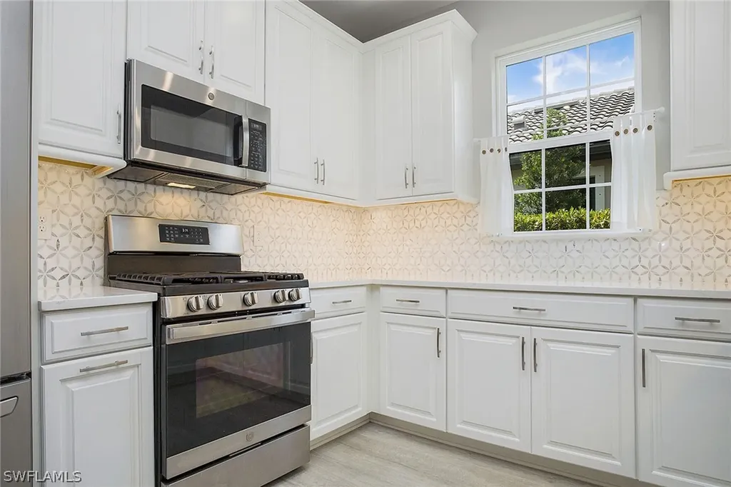 15146 Tolmino Street Naples FL 34114