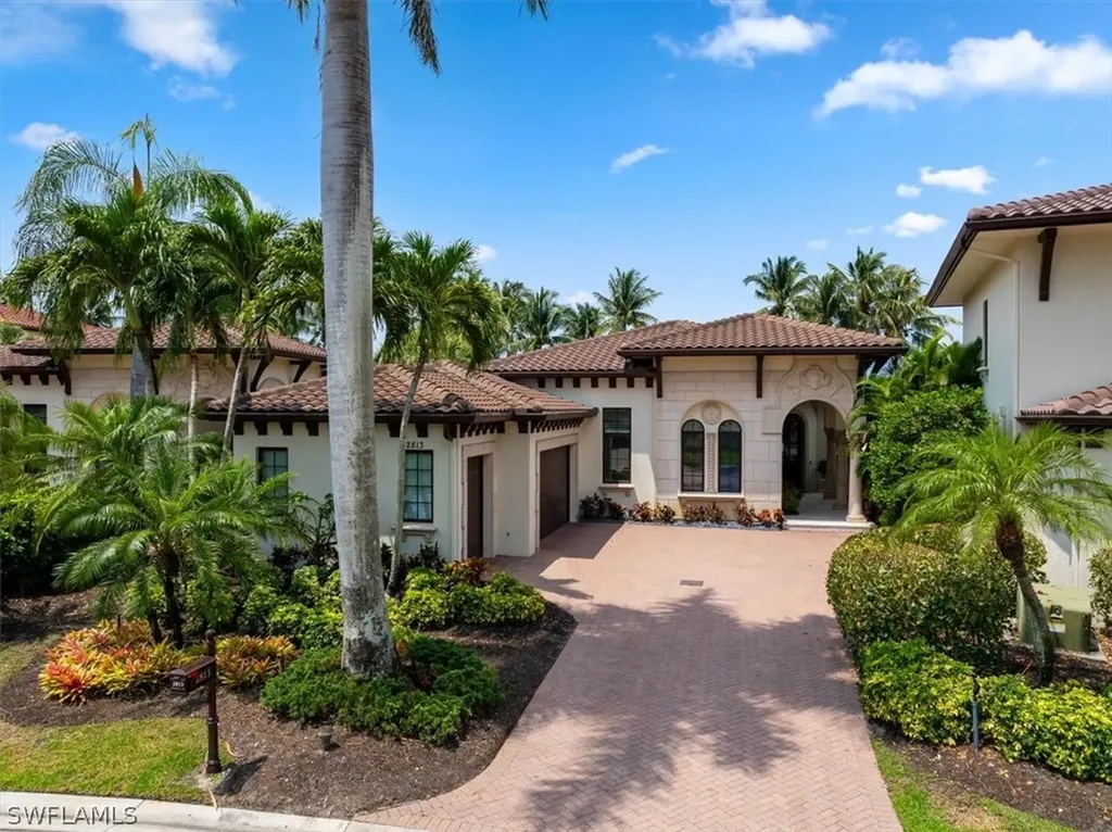 2813 Capistrano Way Naples FL 34105