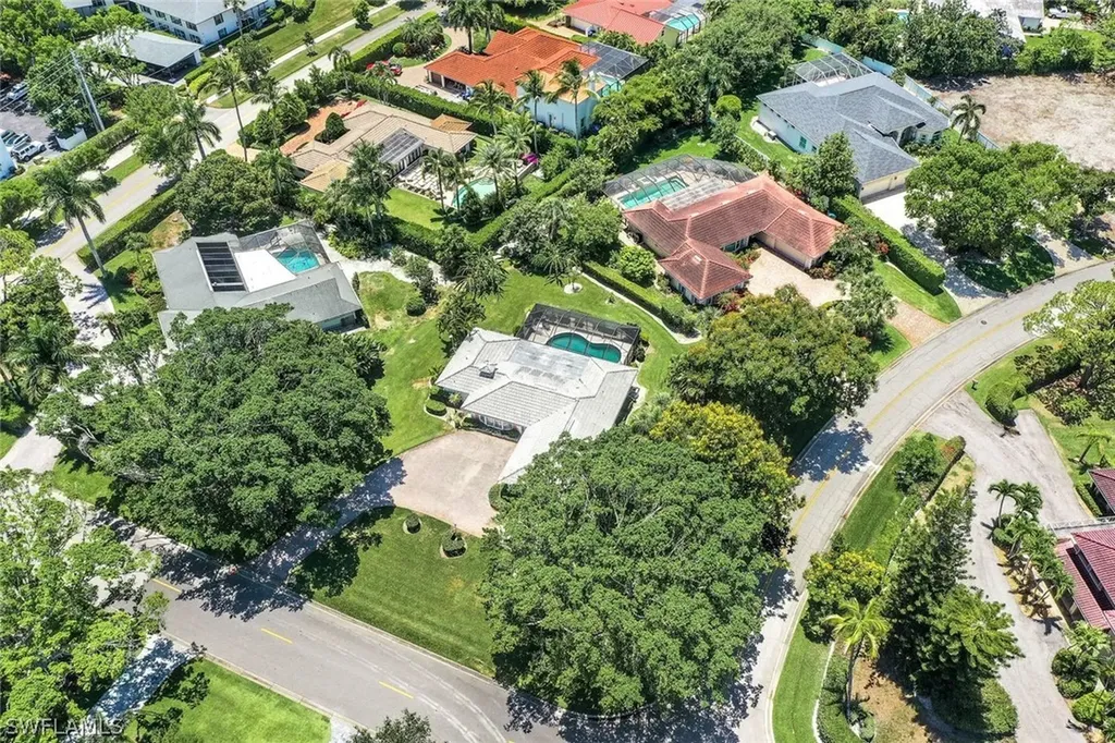 770 Anchor Rode Drive Naples FL 34103