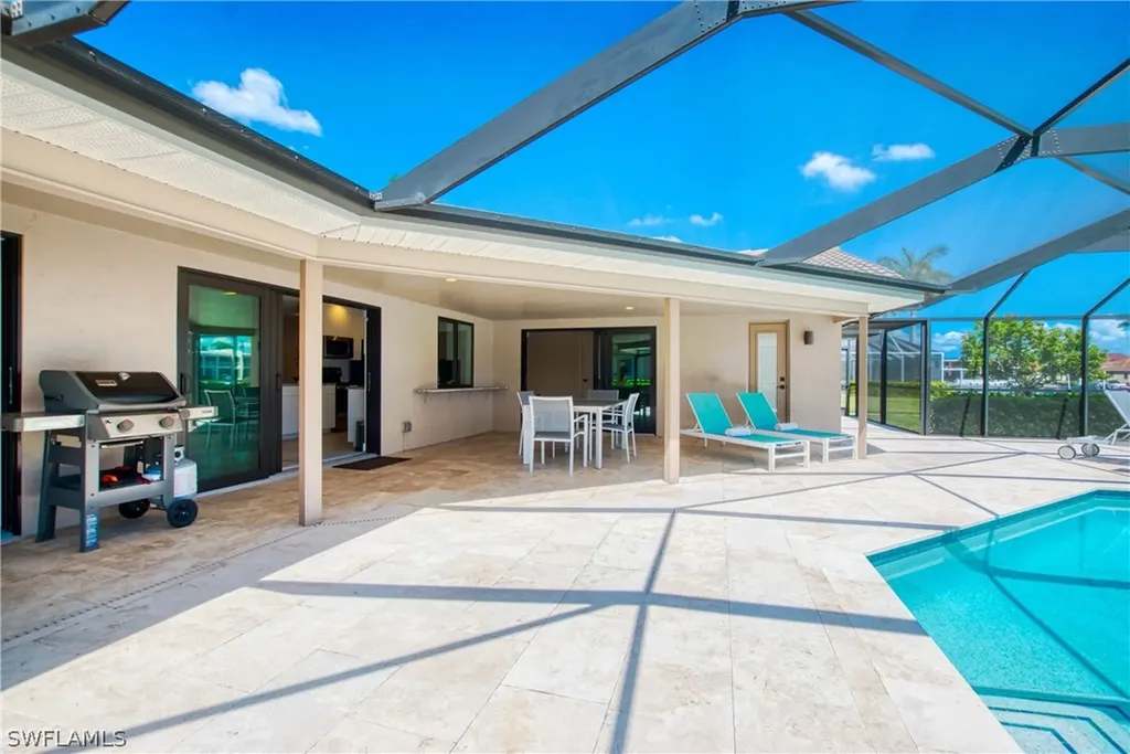 1921 SE 44th Street Cape Coral FL 33904