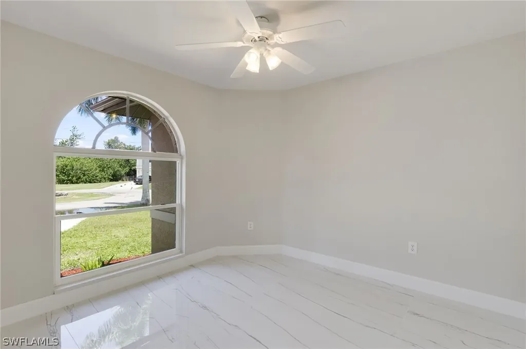 260 Alameda Avenue Fort Myers FL 33905