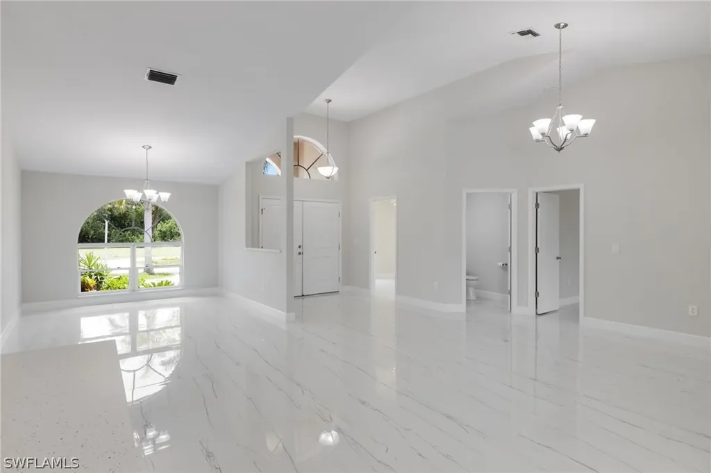 260 Alameda Avenue Fort Myers FL 33905