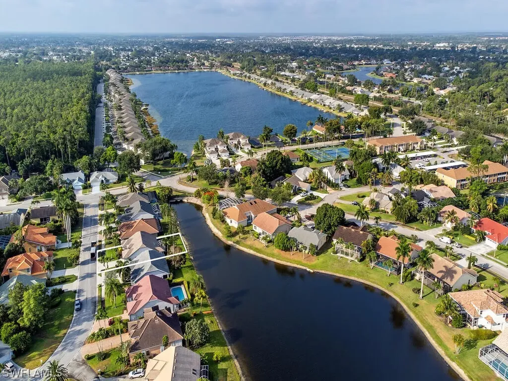 5053 Mabry Drive Naples FL 34112