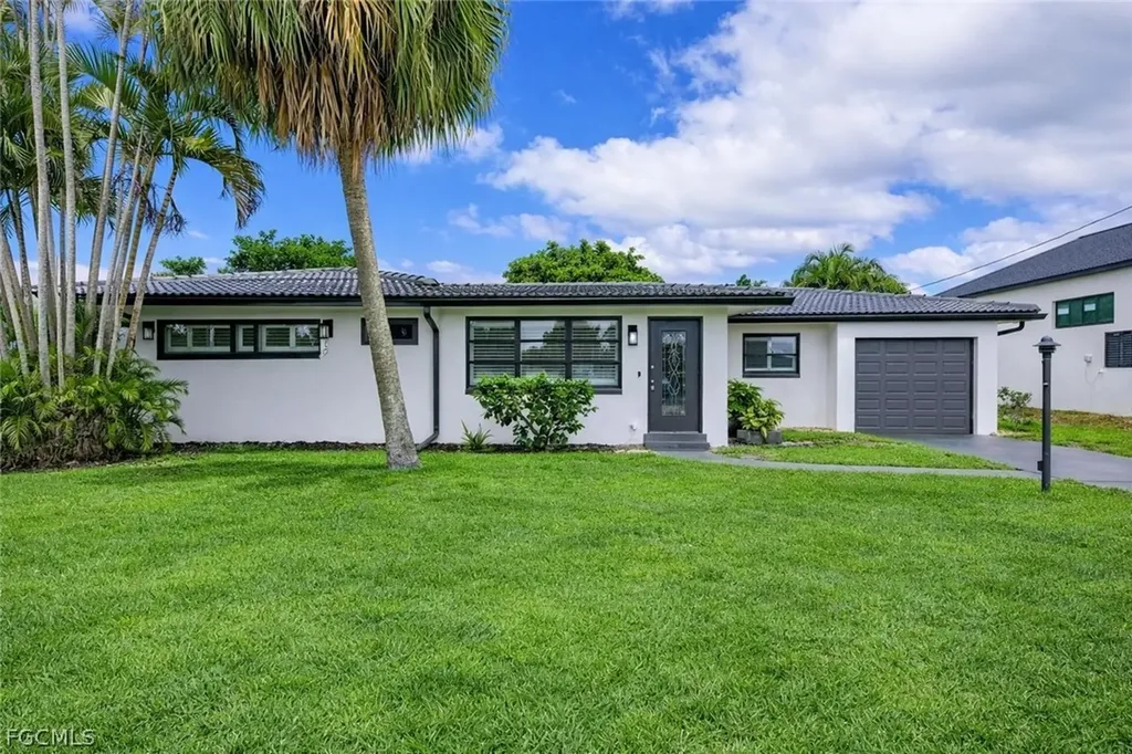 5246 Tower Drive Cape Coral FL 33904