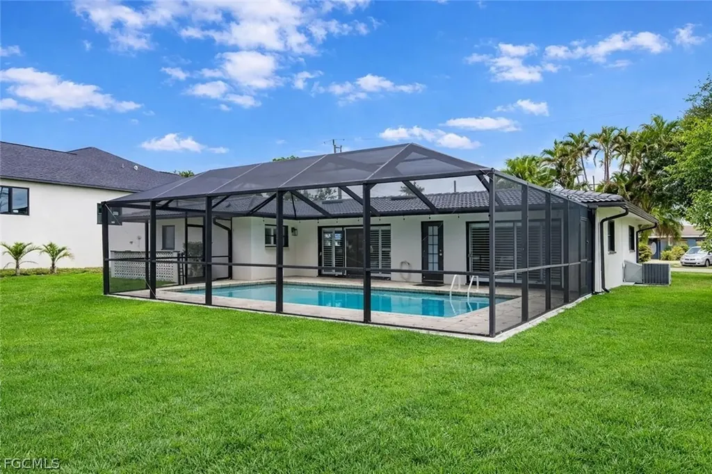 5246 Tower Drive Cape Coral FL 33904