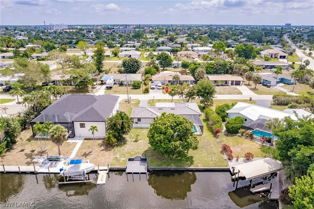 5246 Tower Drive Cape Coral FL 33904