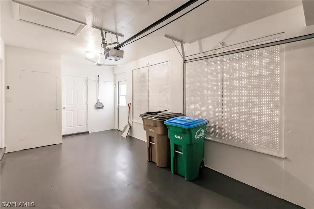 5246 Tower Drive Cape Coral FL 33904