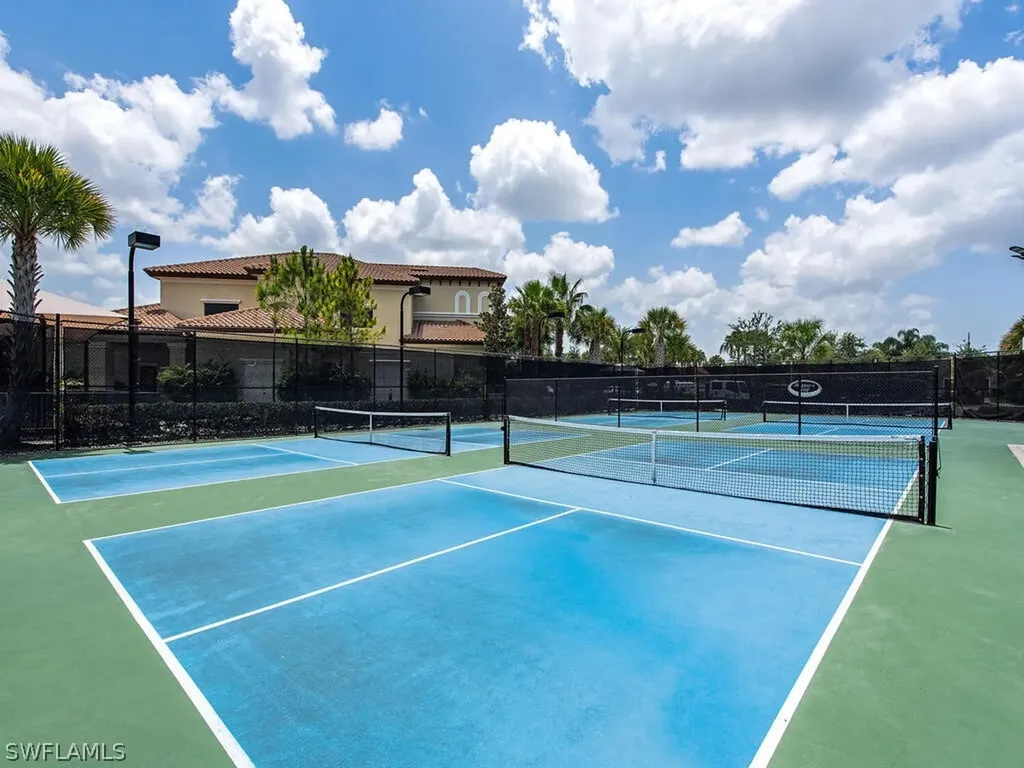 13564 Mandarin Circle Naples FL 34109