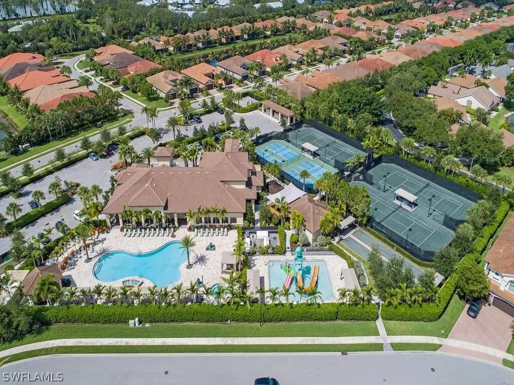 13564 Mandarin Circle Naples FL 34109