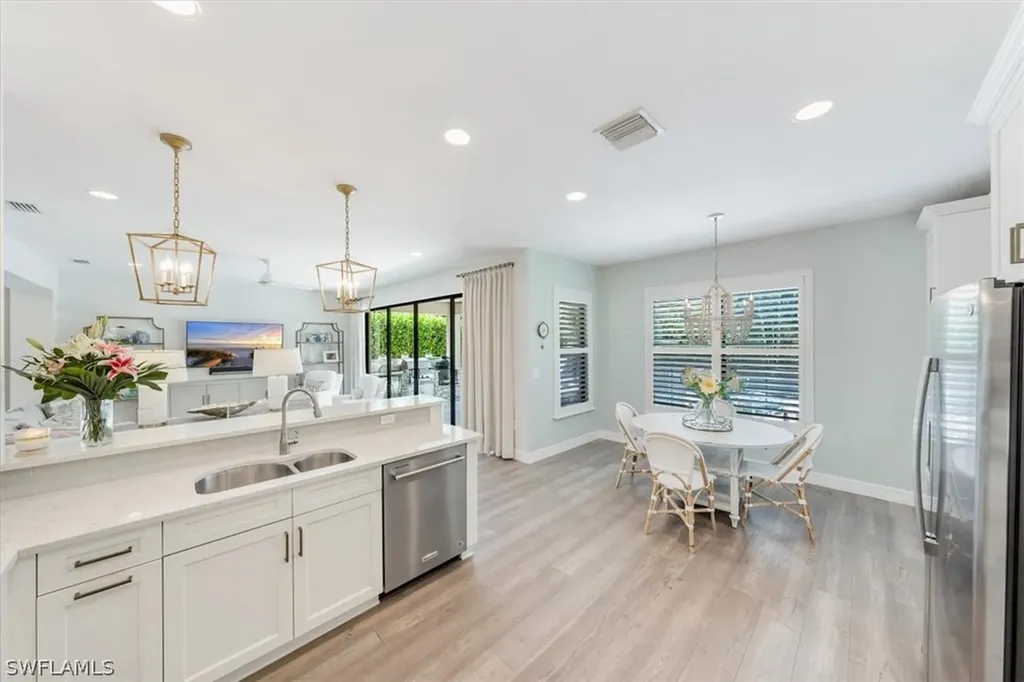 13564 Mandarin Circle Naples FL 34109