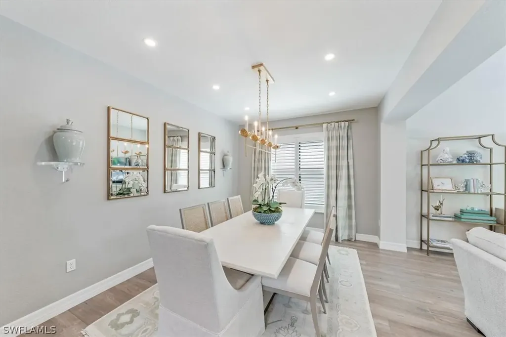 13564 Mandarin Circle Naples FL 34109