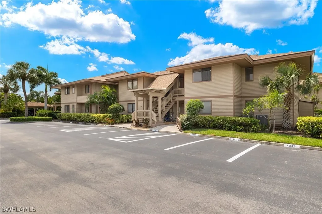 64 4th Street Bonita Springs FL 34134
