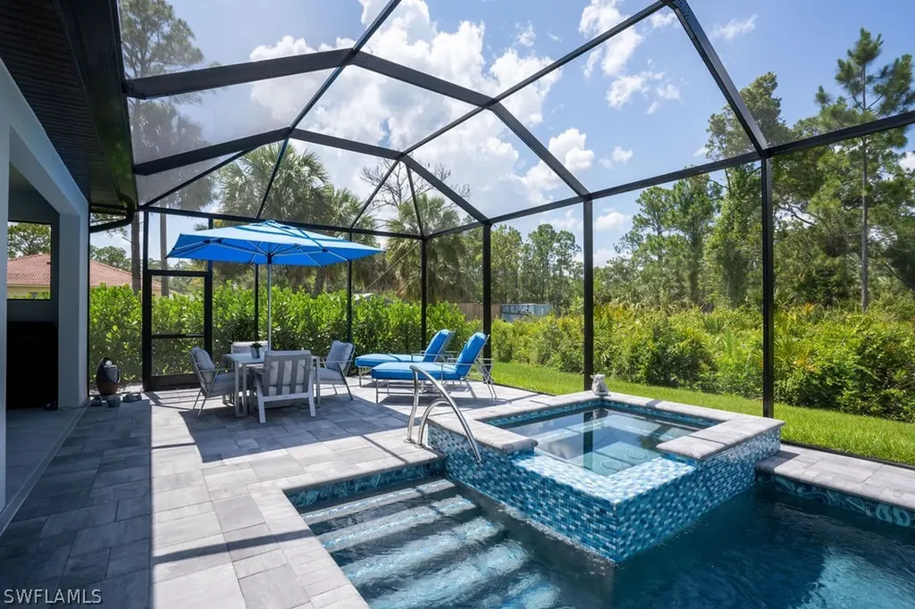 2007 22nd Avenue NE Naples FL 34120