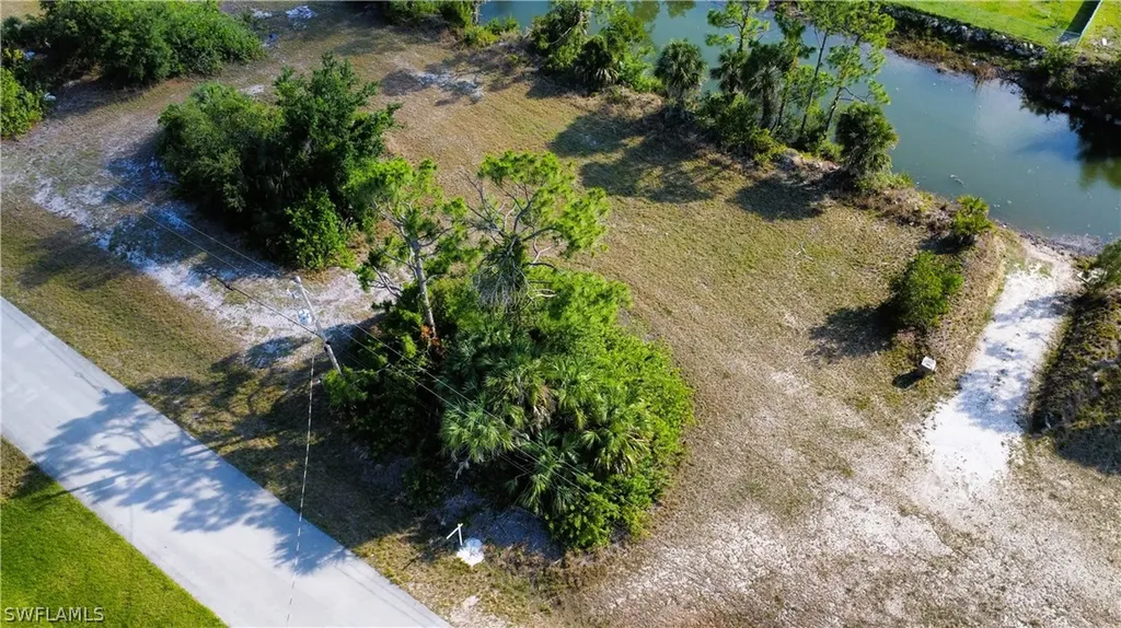 4126 NE 19th Place Cape Coral FL 33909