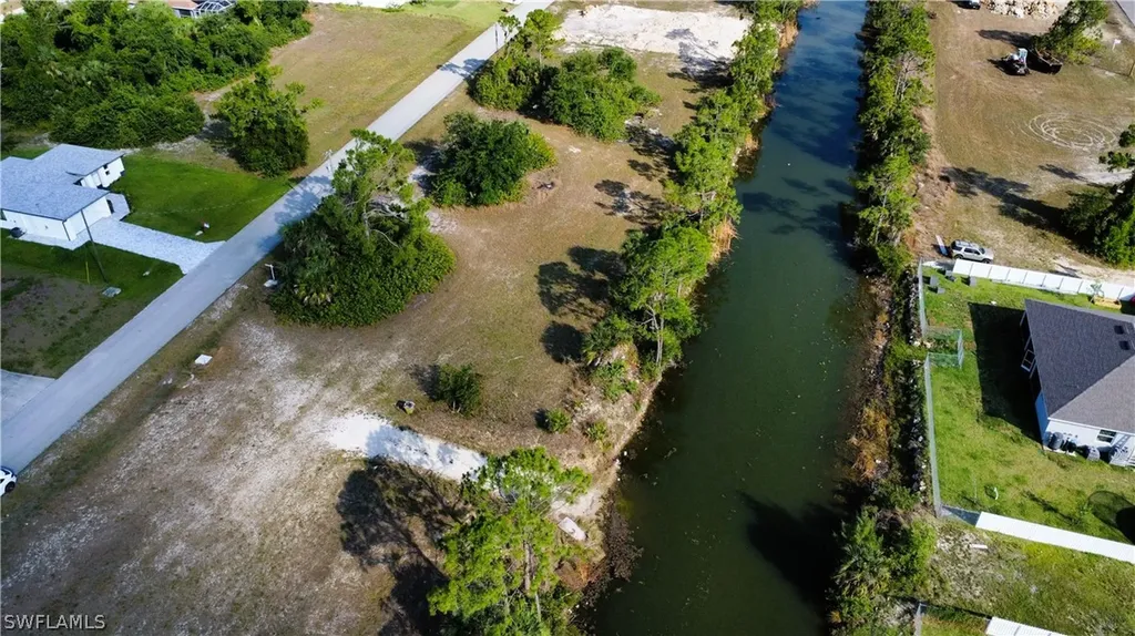 4126 NE 19th Place Cape Coral FL 33909