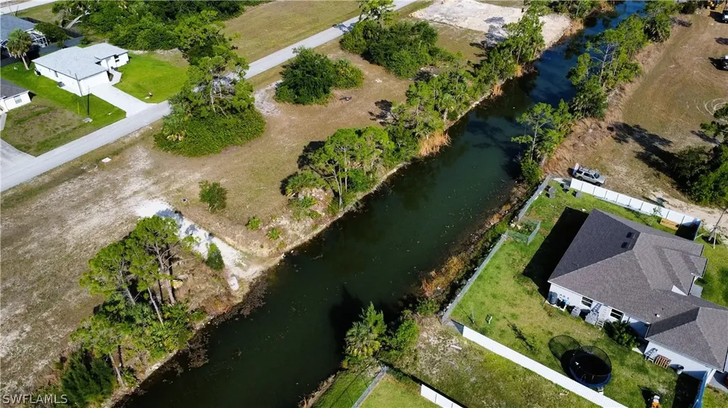 4126 NE 19th Place Cape Coral FL 33909