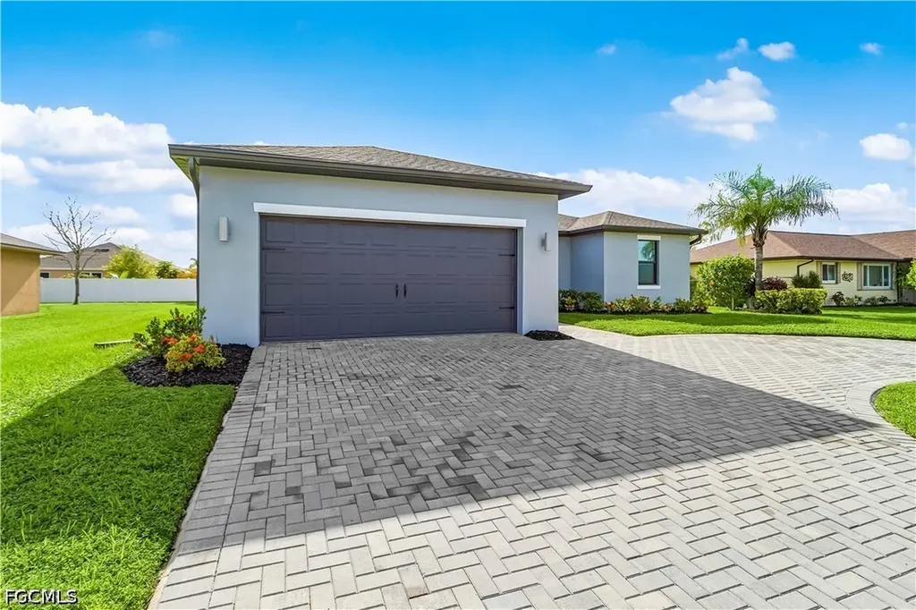 3235 Santa Barbara Boulevard Cape Coral FL 33914