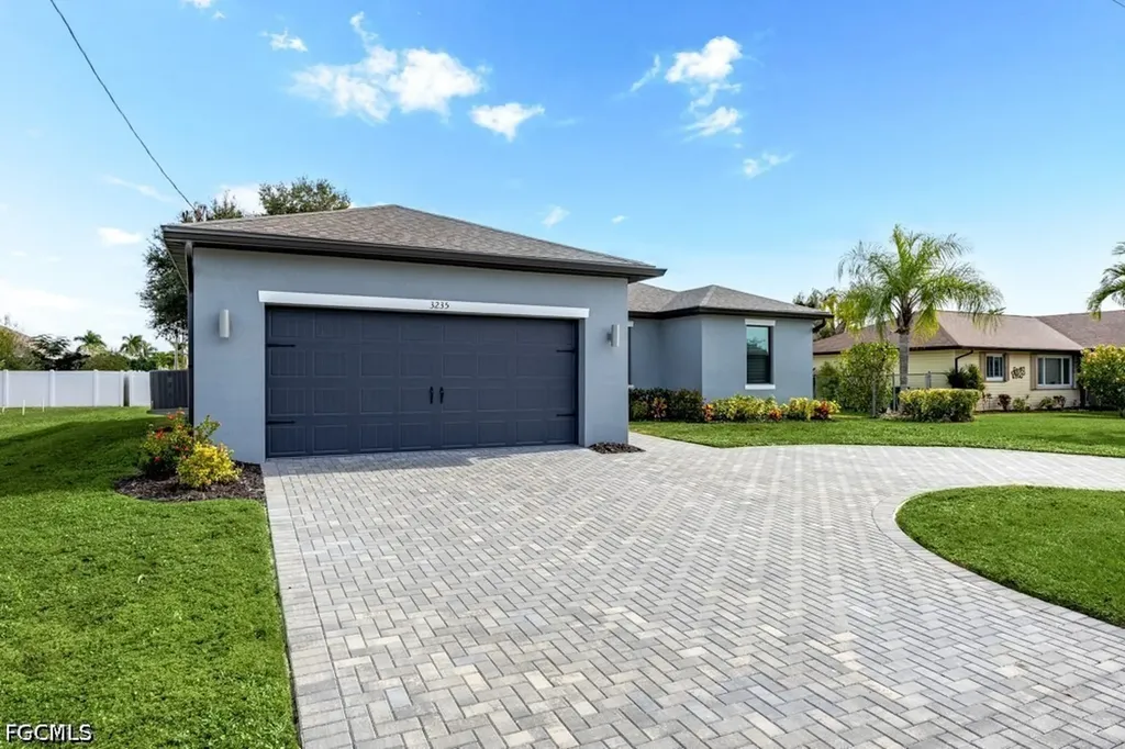 3235 Santa Barbara Boulevard Cape Coral FL 33914