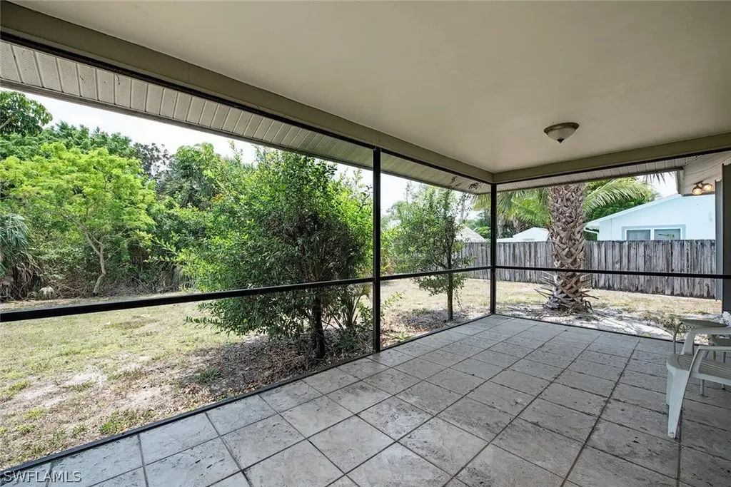 1890 51st Street SW Naples FL 34116