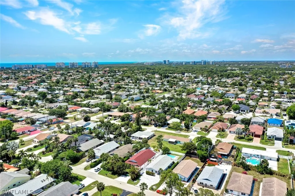 831 102nd Avenue N Naples FL 34108