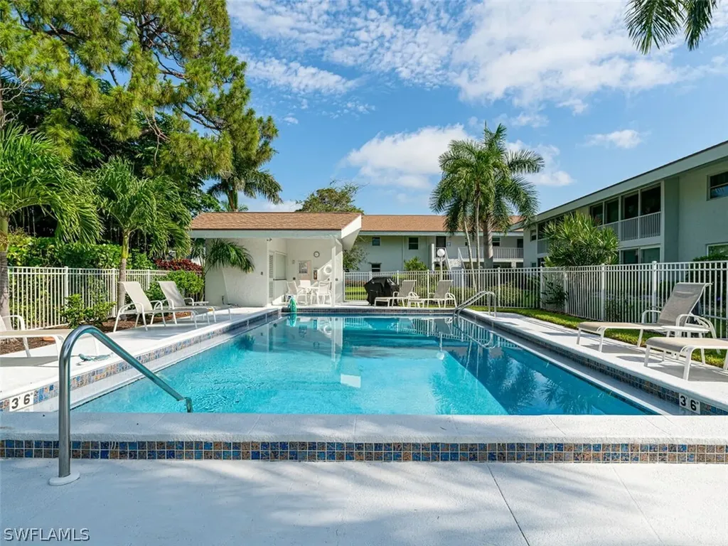 4126 Belair Lane Naples FL 34103
