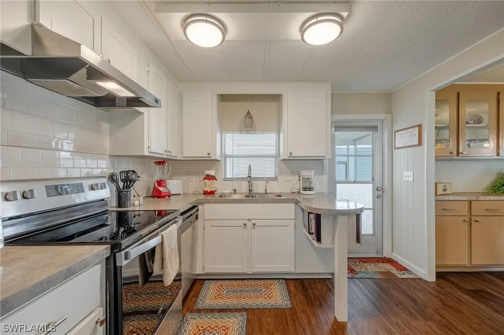 820 Peaceful Drive North Fort Myers FL 33917