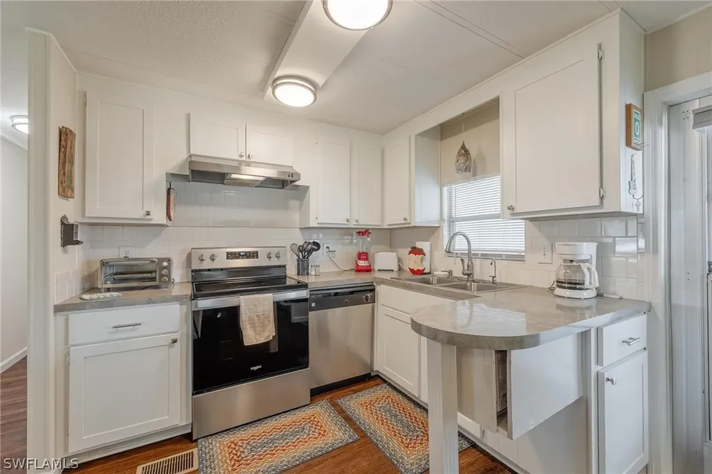 820 Peaceful Drive North Fort Myers FL 33917