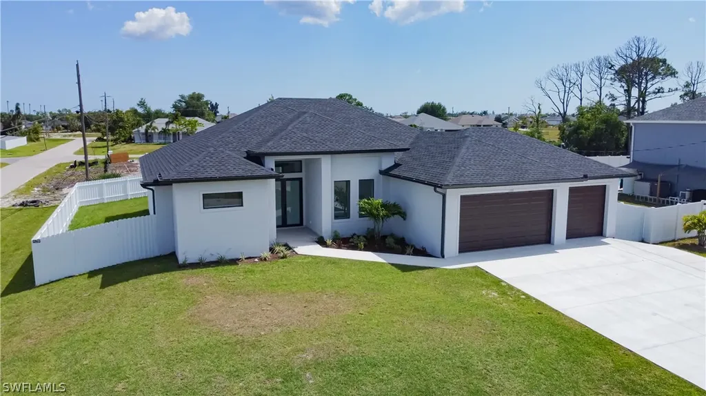2800 Embers Parkway W Cape Coral FL 33993