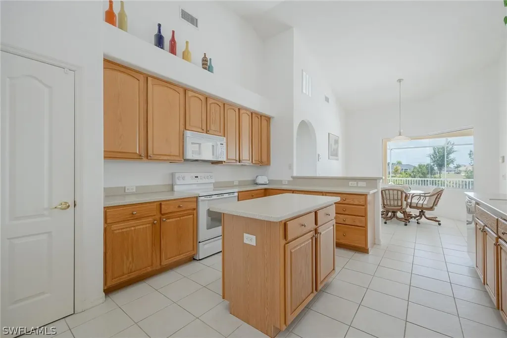 416 NW 20th Street Cape Coral FL 33993